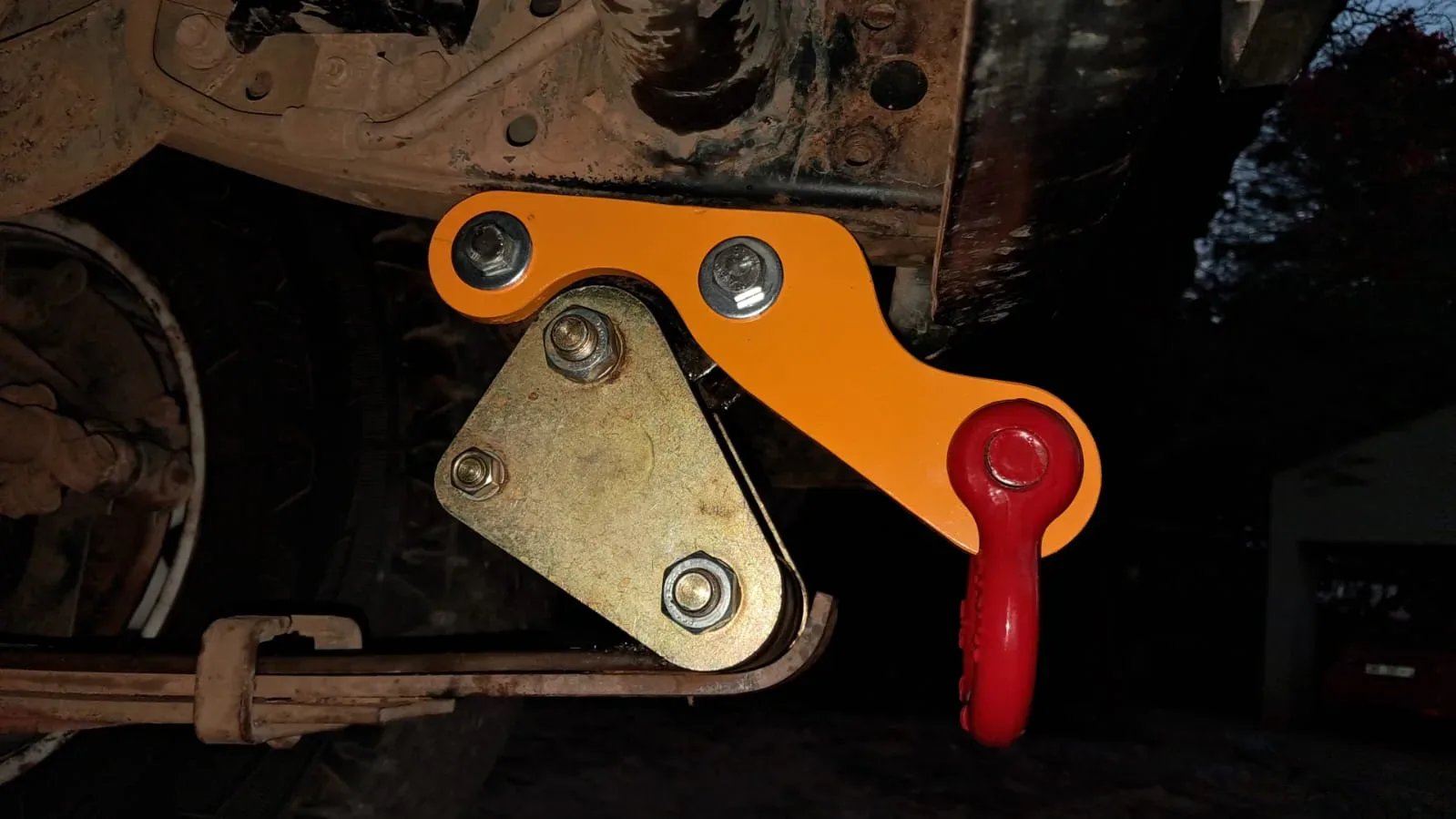 Landcruiser recovery hitch